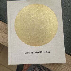 Life is Right Now :: Picture and Affirmation book by Intelligent Change :: NWOT